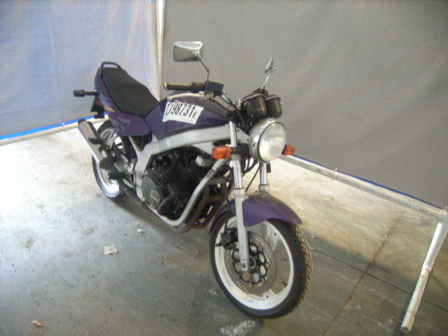 Suzuki GS500E