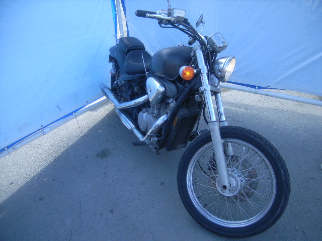 Honda VT600C (SHADOW VLX)