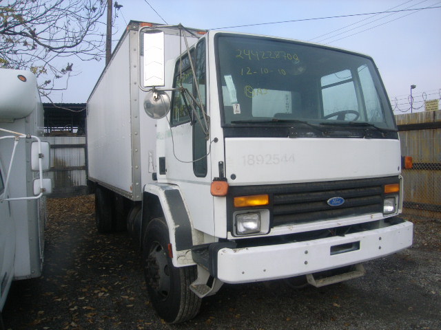 Ford CF8000