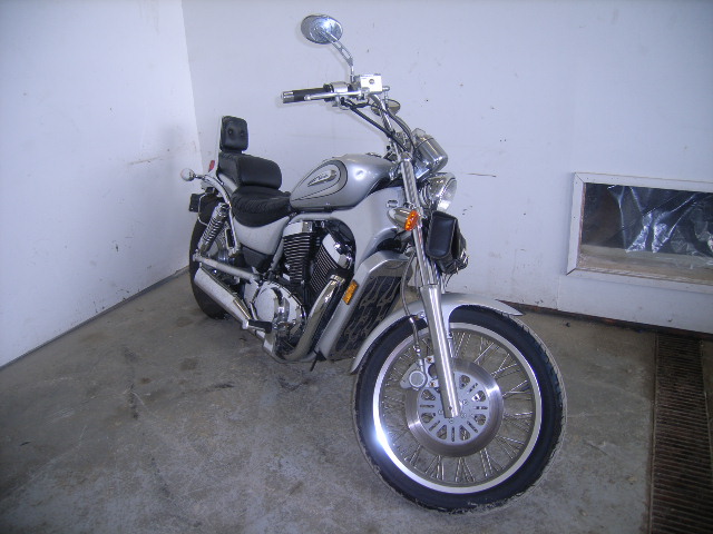 Suzuki VS800GLK