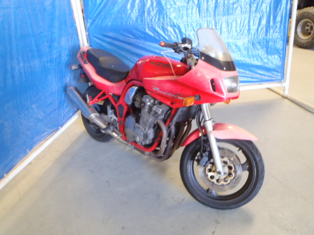 Suzuki GSF600S