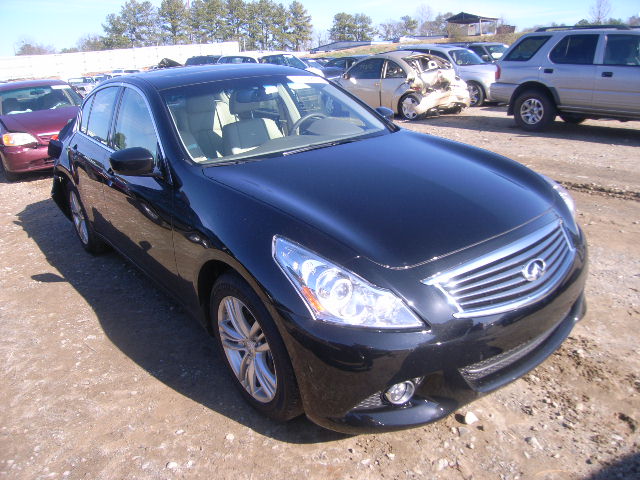 JN1CV6AP7BM303272