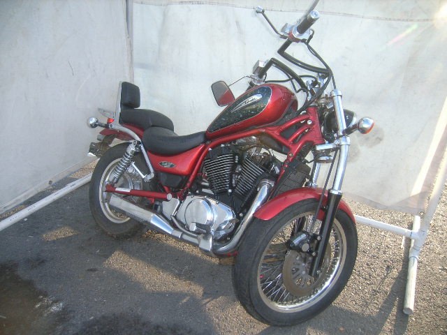 Suzuki VS800