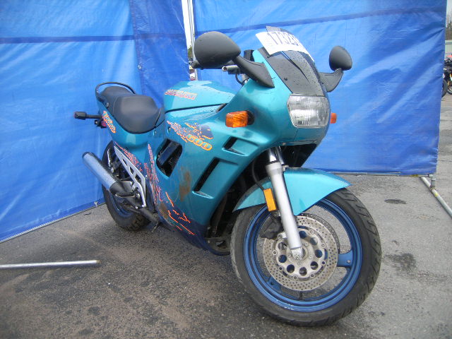 Suzuki GSX600F
