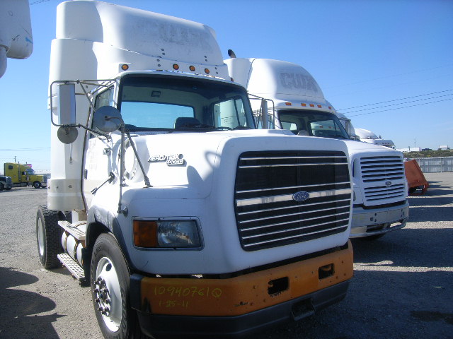 Ford LA9000