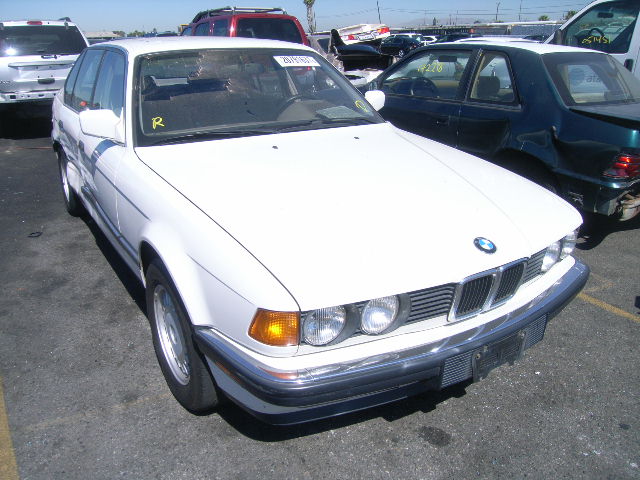 BMW 735i