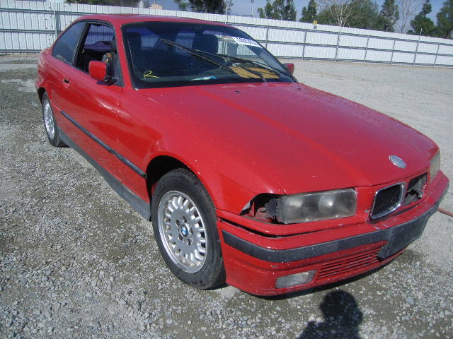 BMW 325iS