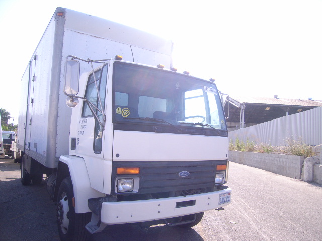 Ford CF8000