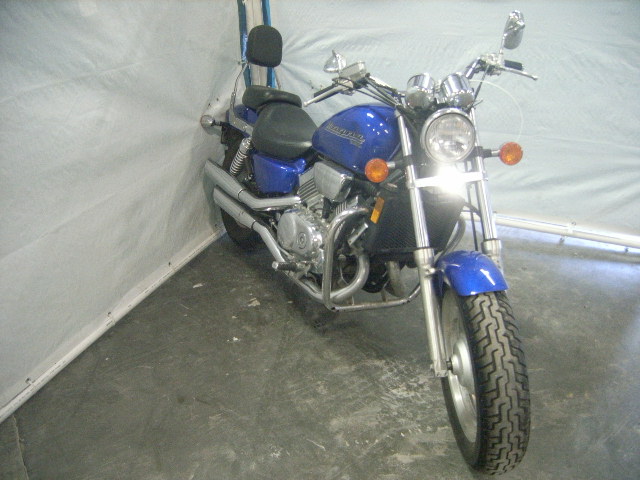 Honda VF750C (MAGNA)