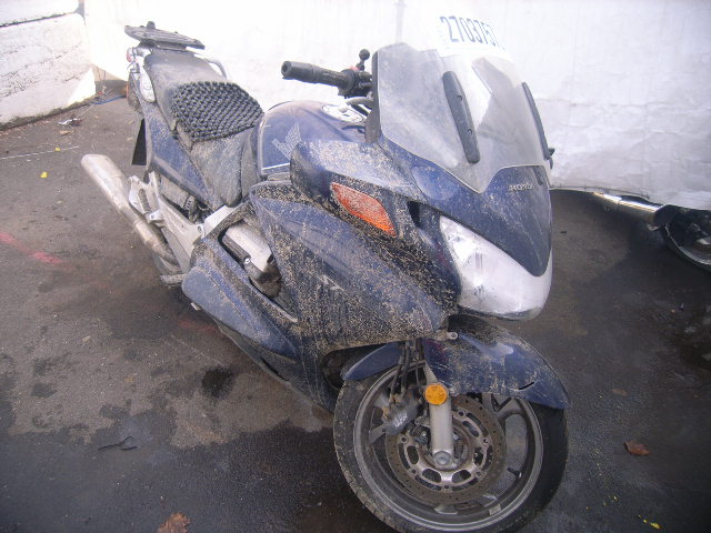 Honda ST1300A
