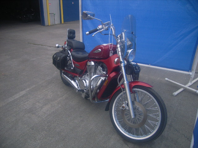 Suzuki VS800