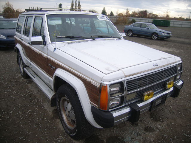 Jeep Wagoneer