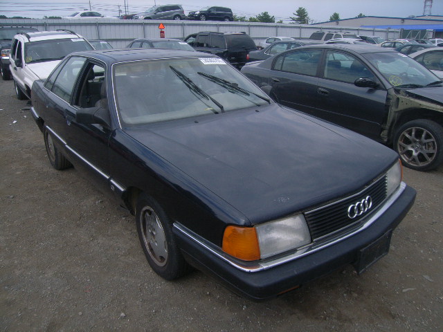 Audi 100