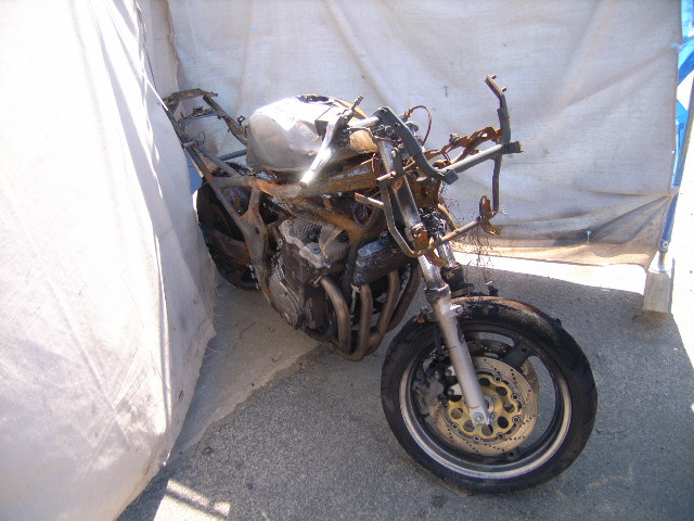 Suzuki GSF600S