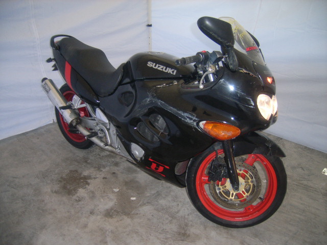 Suzuki GSX600F