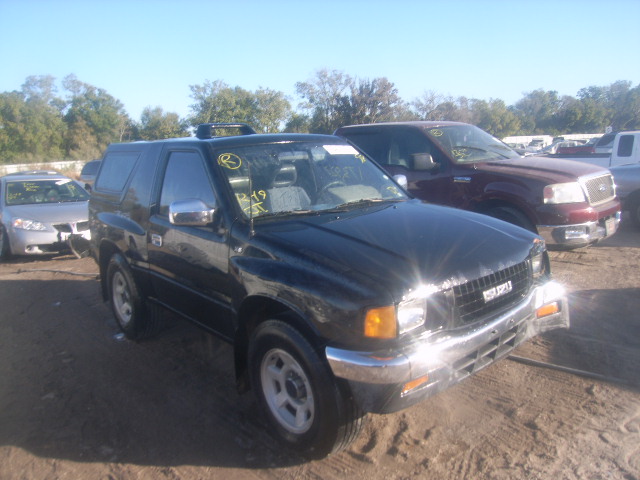Isuzu Amigo