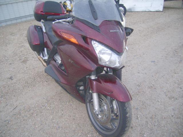 Honda ST1300A