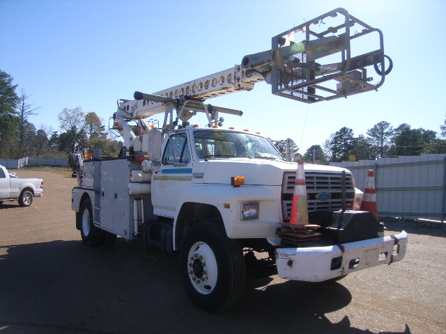 Ford F-800