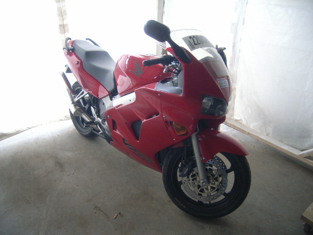 Honda VFR800Fi (INTERCEPTOR)