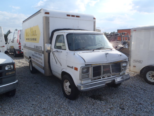GMC Cutaway Van