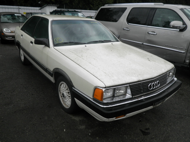 Audi 200