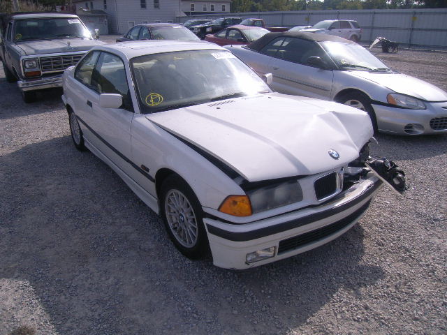 BMW 318iS