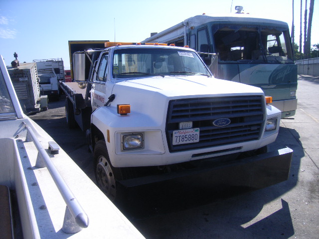 Ford F-700