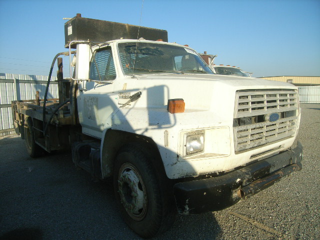 Ford F-700