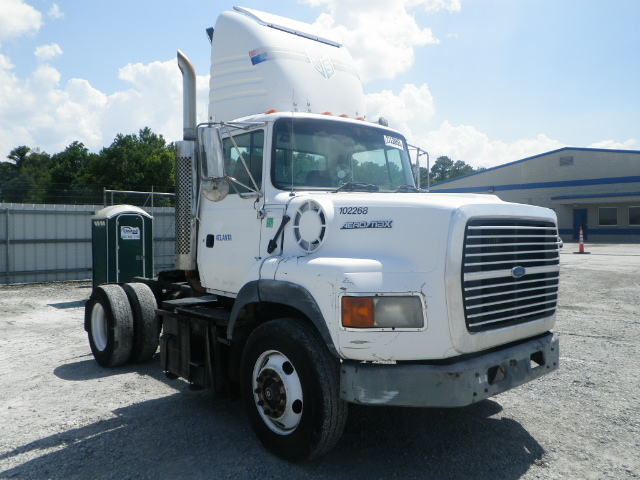 Ford LA9000