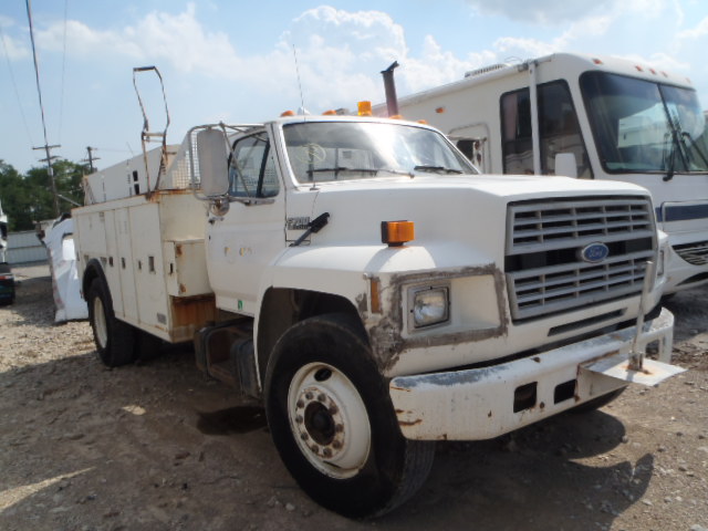Ford F-700