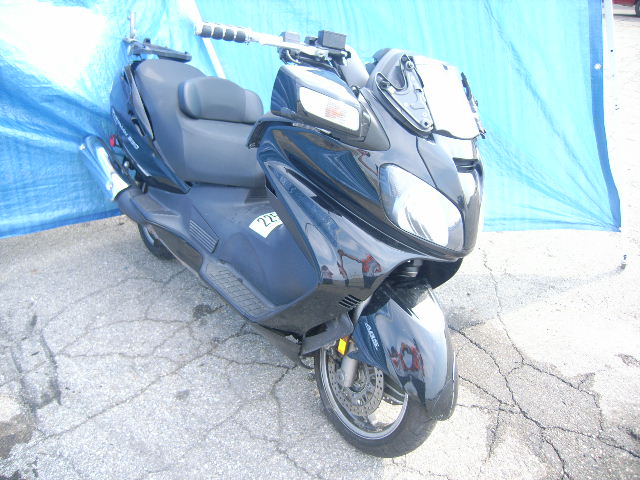 Suzuki AN650AL