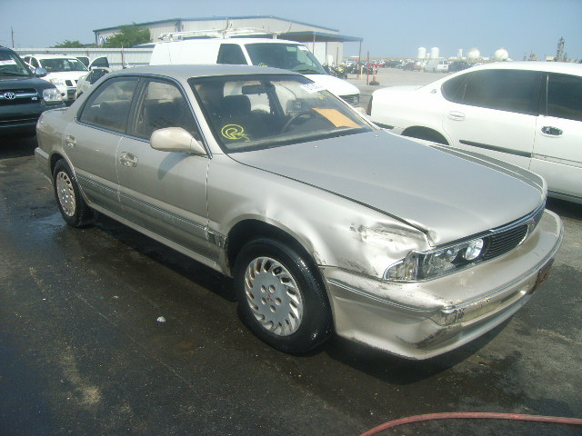 Mitsubishi Diamante