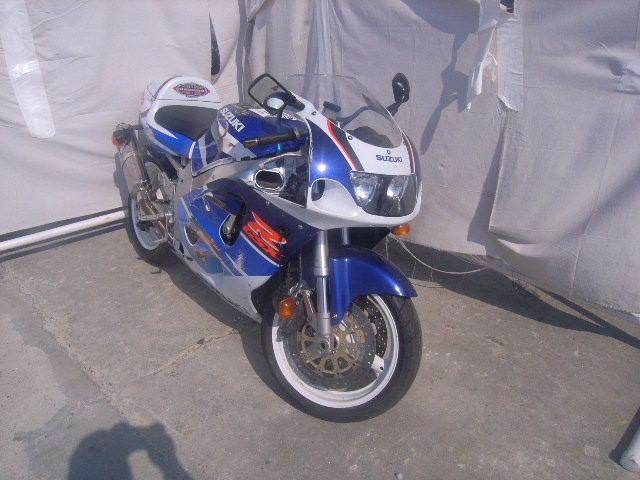 Suzuki GSX-R750
