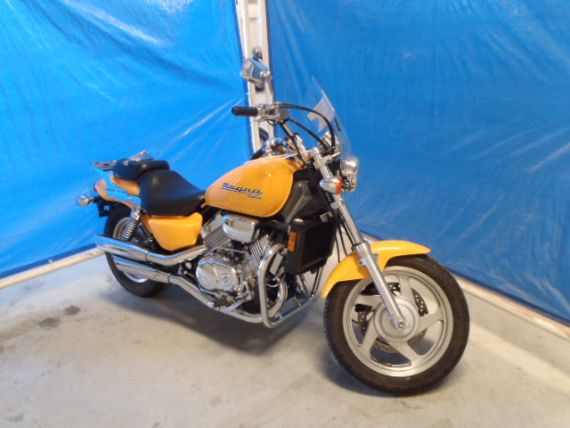 Honda VF750C (MAGNA)