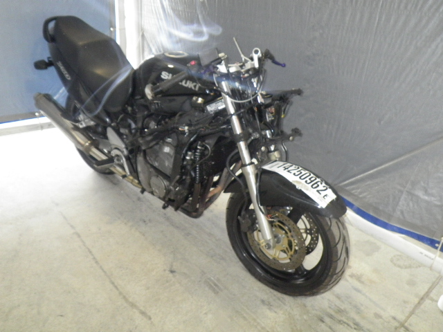 Suzuki GSX750F