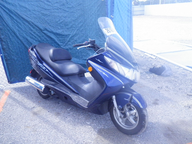 Suzuki AN400K