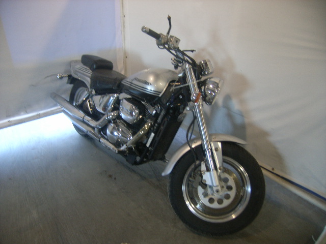 Suzuki VZ800K