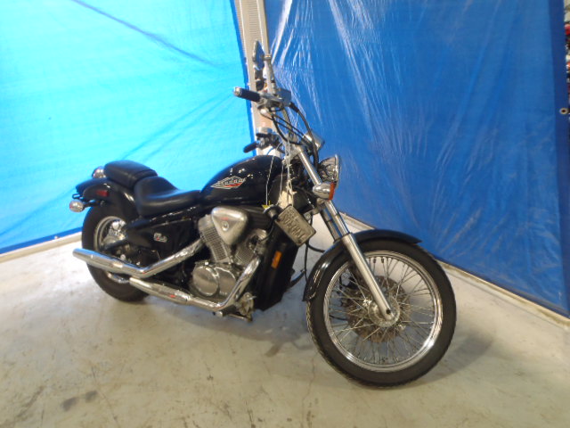 Honda VT600C (SHADOW VLX)