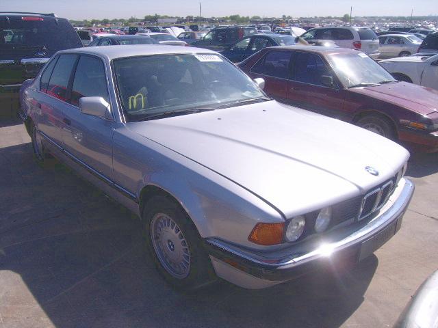 BMW 735i
