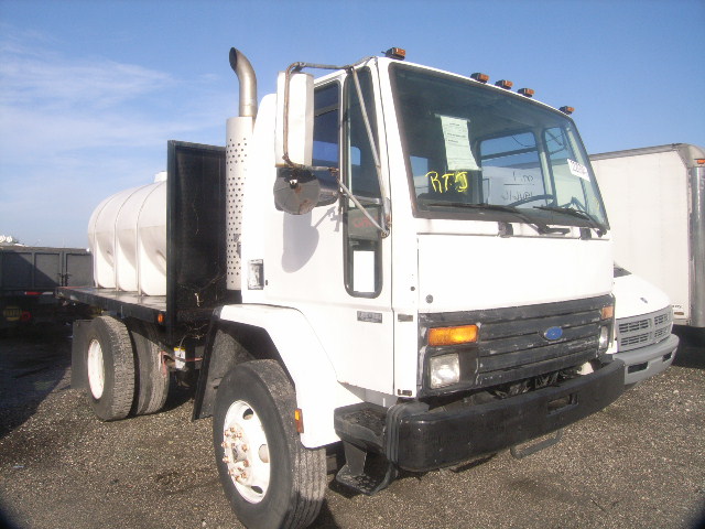 Ford CF8000