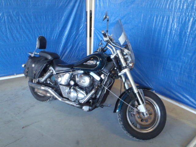 Suzuki VZ800