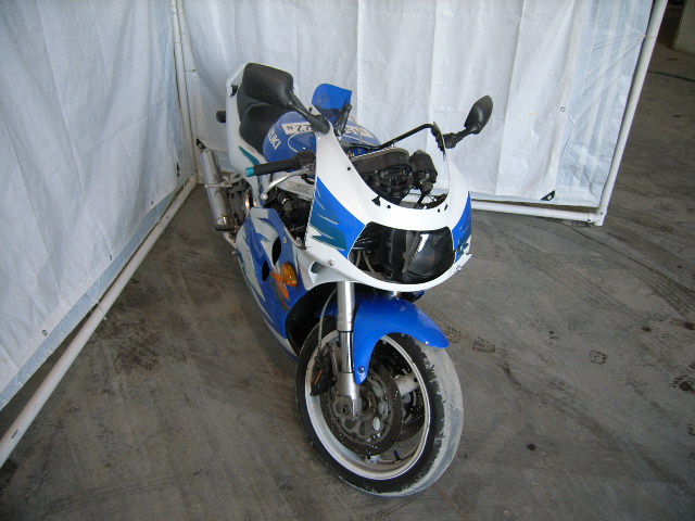 Suzuki GSX-R1100W