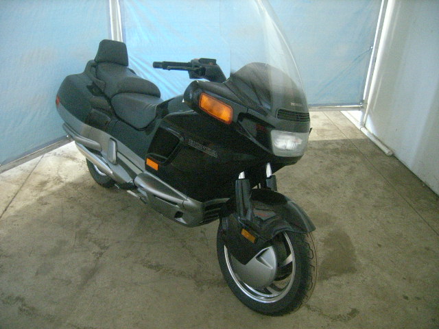 Honda PC800 (PACIFIC COAST)