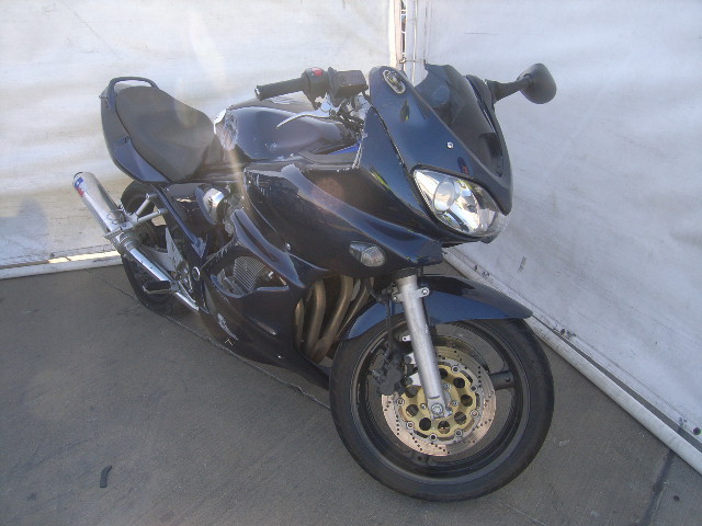 Suzuki GSF600S