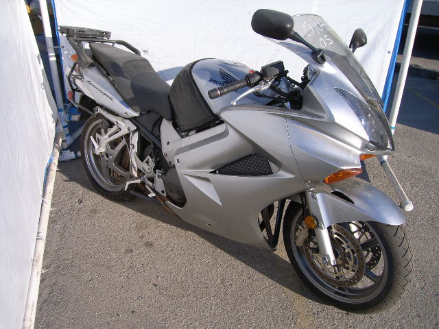 Honda VFR800A (INTERCEPTOR)