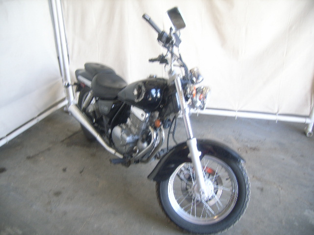 Suzuki GZ250
