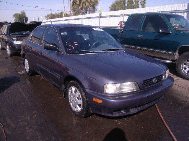 Suzuki Esteem