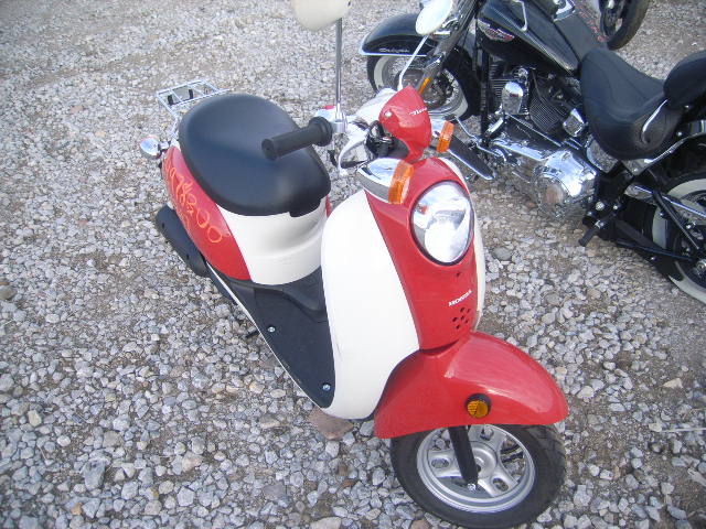 Honda CHF50 (Metropolitan)