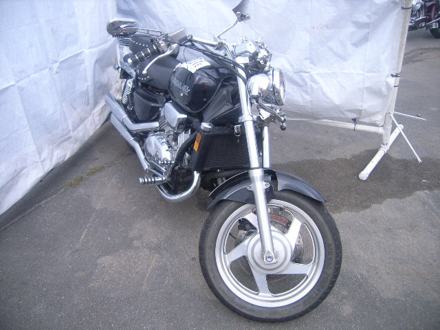 Honda VF750C (MAGNA)