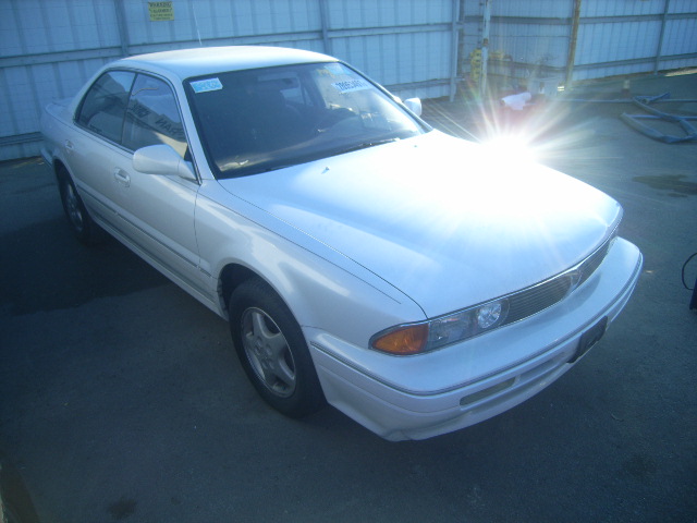 Mitsubishi Diamante